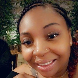 Meet your Posher, Thea